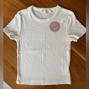 Women’s white / ivory fitted ribbed crop top short sleeve NWT slim fit stretchy